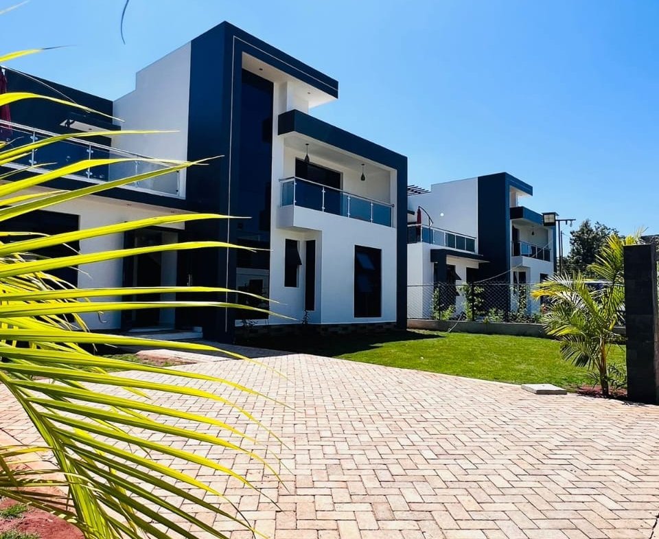 5 bedroom house for sale