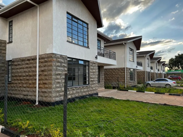 Komrades 4 Bedroom Villas with DSQ for Sale in Ruiru 