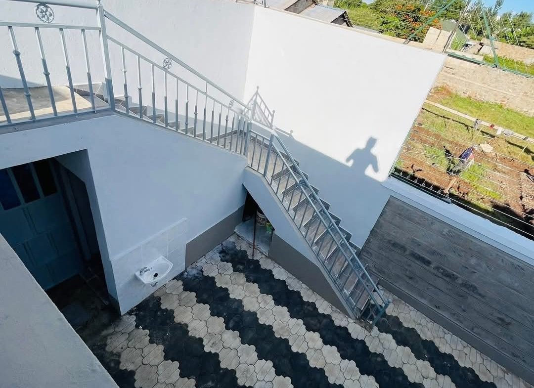 3-Bedroom All Ensuite Bungalow with Rooftop DSQ in Ruiru