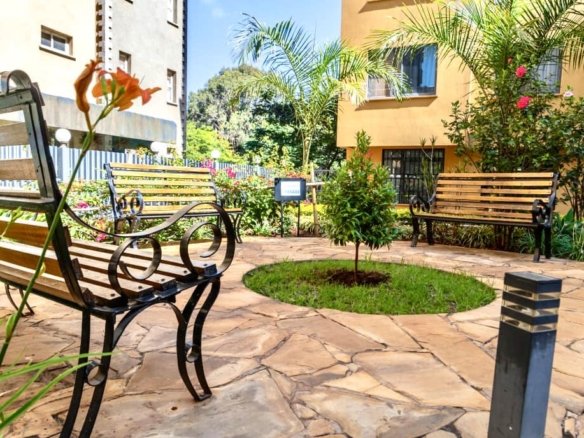 3Bedroom Apartment for Sale With Modern fitted kitchen with pantry