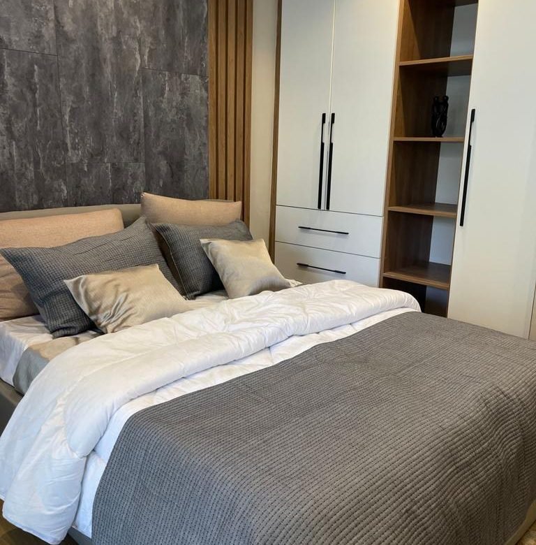 tsavorite garden apartment for sale