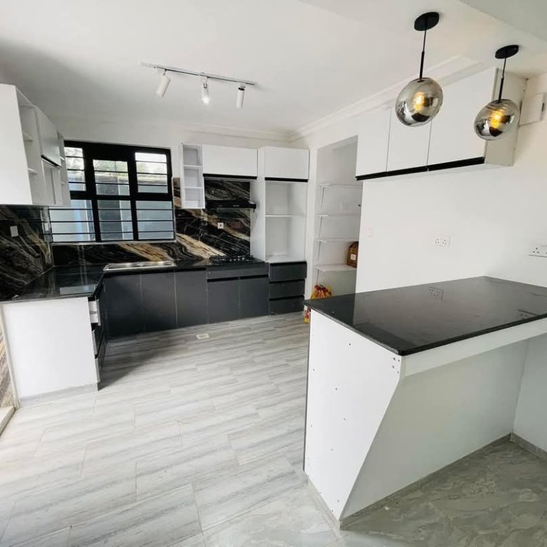 4Bedroom All-En-suite Maisonettes Ruiru