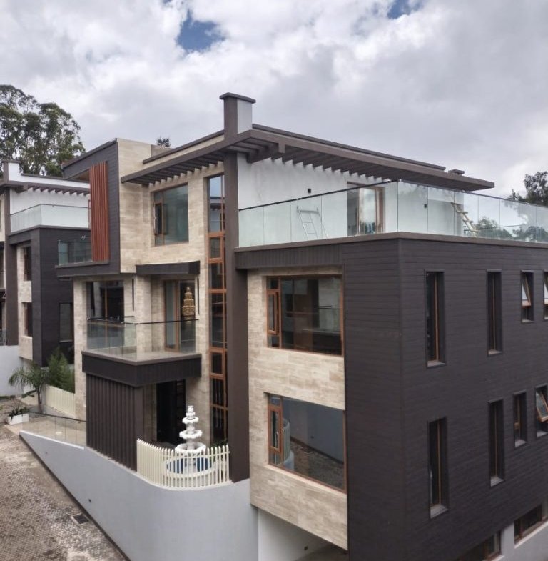 villa lavender for sale