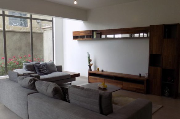 park wood villa for sale in syokimau