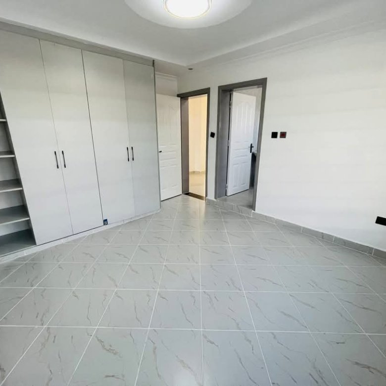 3-Bedroom All Ensuite Bungalow with Rooftop DSQ in Ruiru