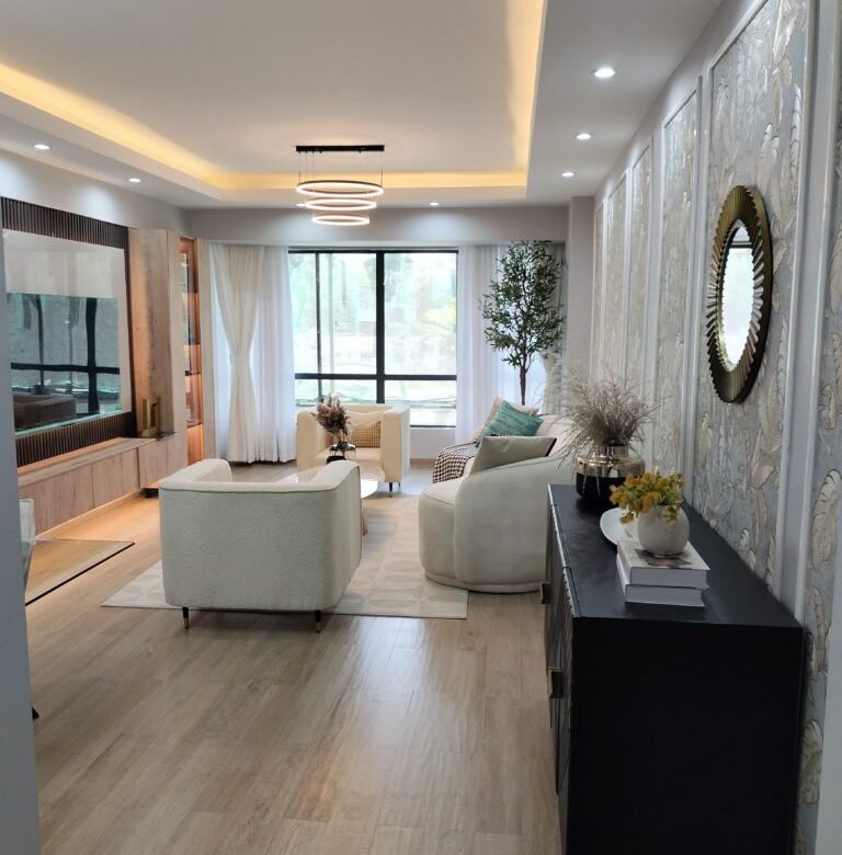 versailles apartment