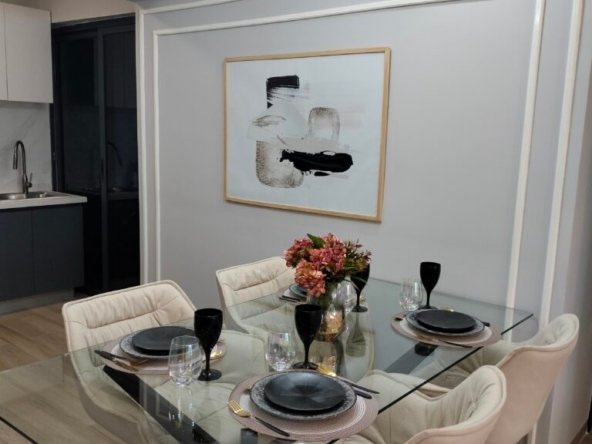 versailles apartment