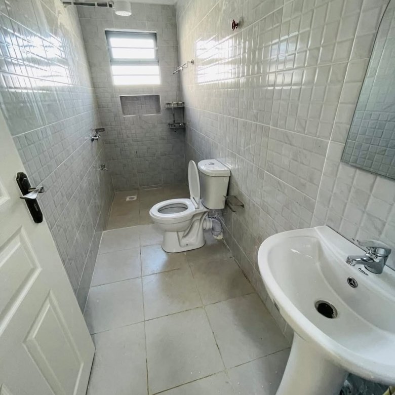 3-Bedroom All Ensuite Bungalow with Rooftop DSQ in Ruiru