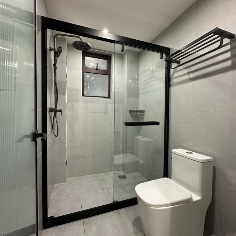 Riverside one apartments