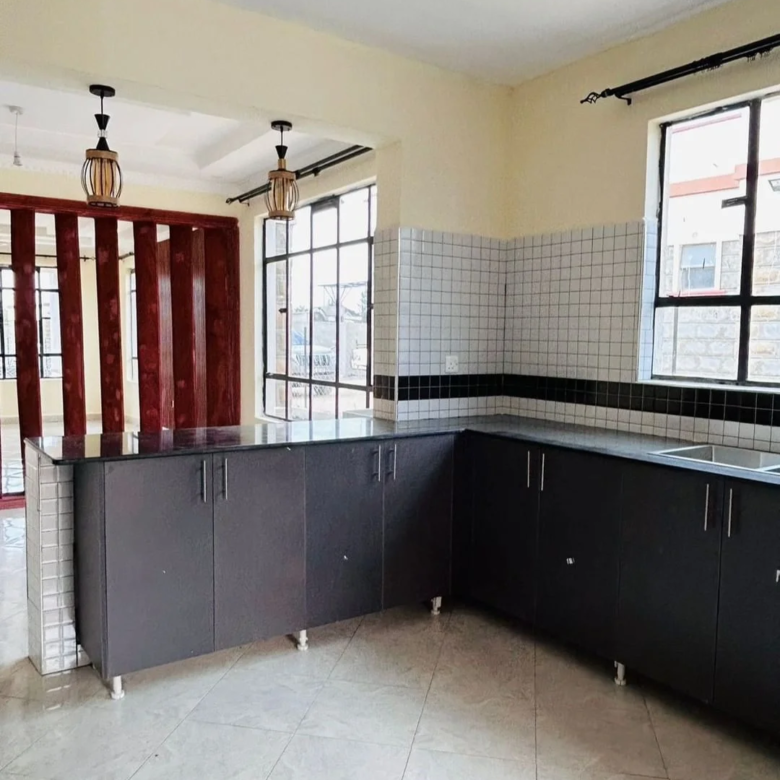 3 Bedroom Flat Roof House with DSQ in Kitengela