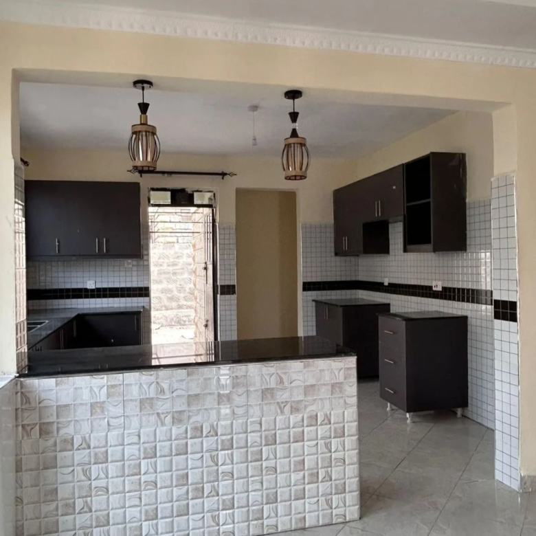 3 Bedroom Flat Roof House with DSQ in Kitengela