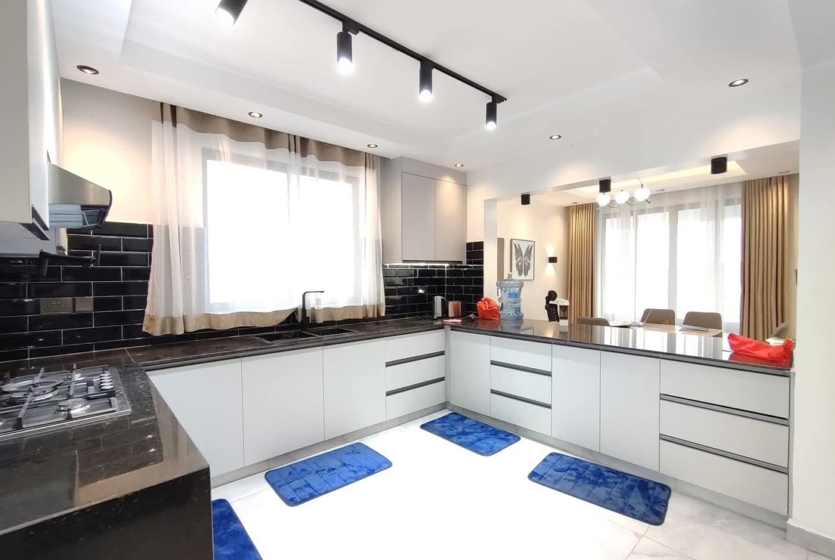 4 bedroom villa