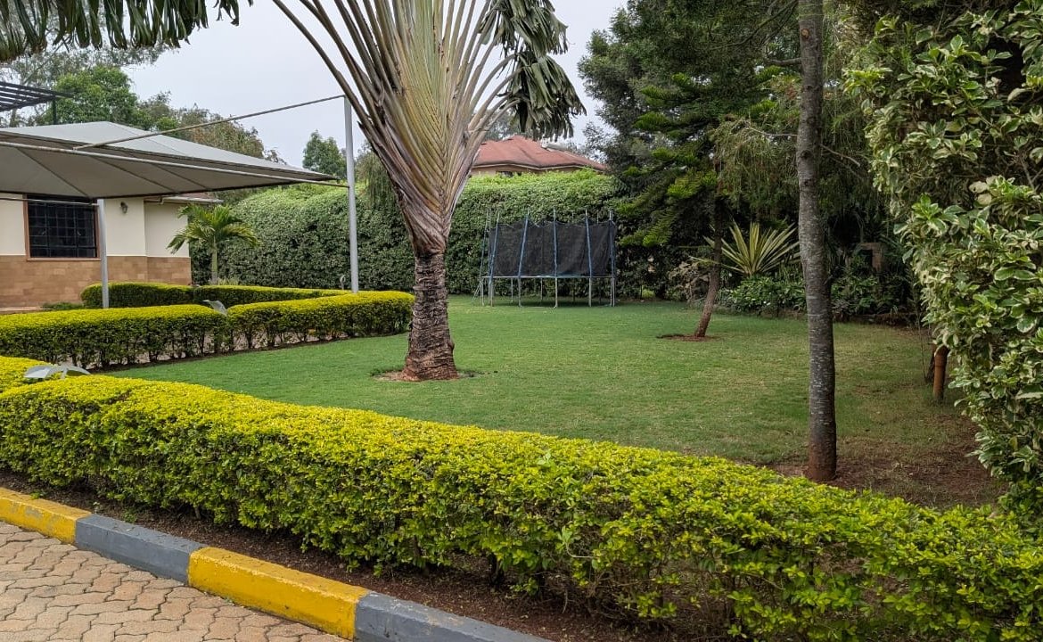 5 Bedroom All-En-suite Villa with 2 DSQs for Rent – Karen Nairobi