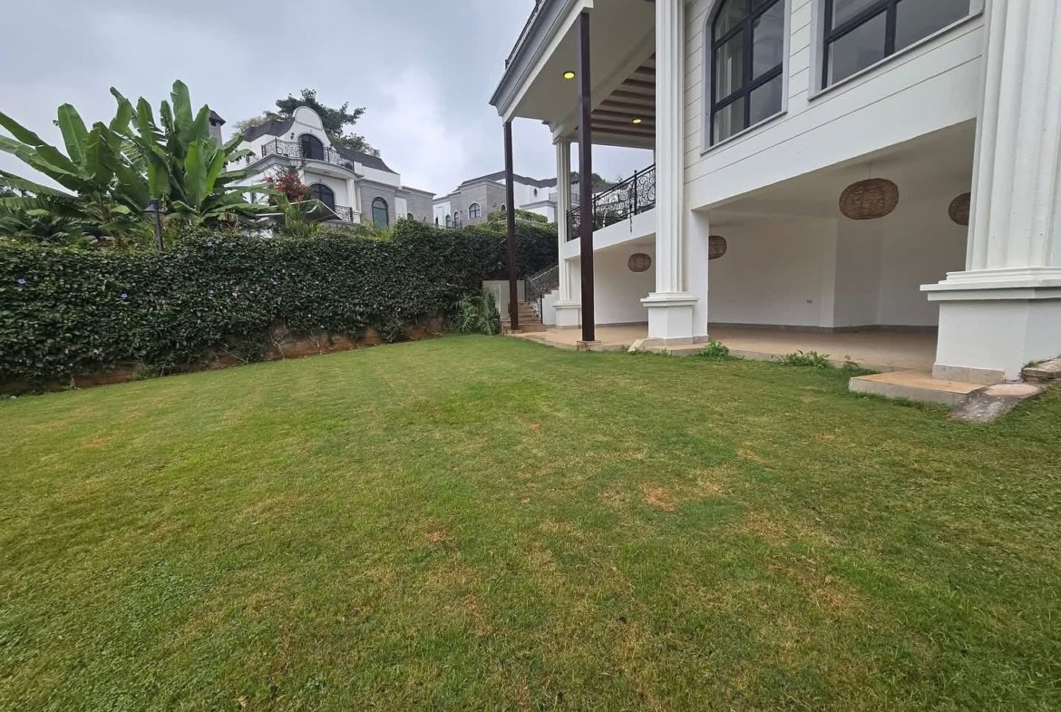 4 bedroom villa