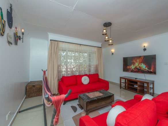 Fully Furnished 2 Bedroom Apartment for Short Stay – Ojijo Road