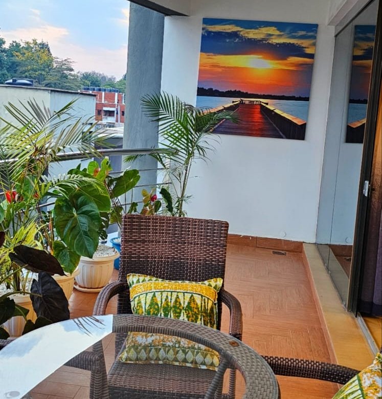 Riverside pearl Apartments Riverside Drive