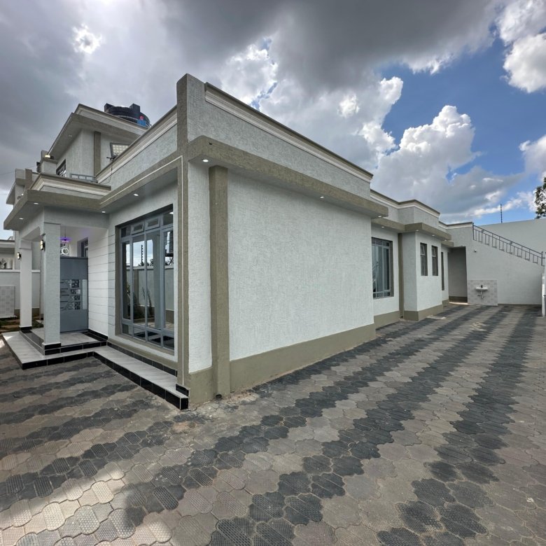 4 bedroom maisonettes for sale in Ruiru Mugutha