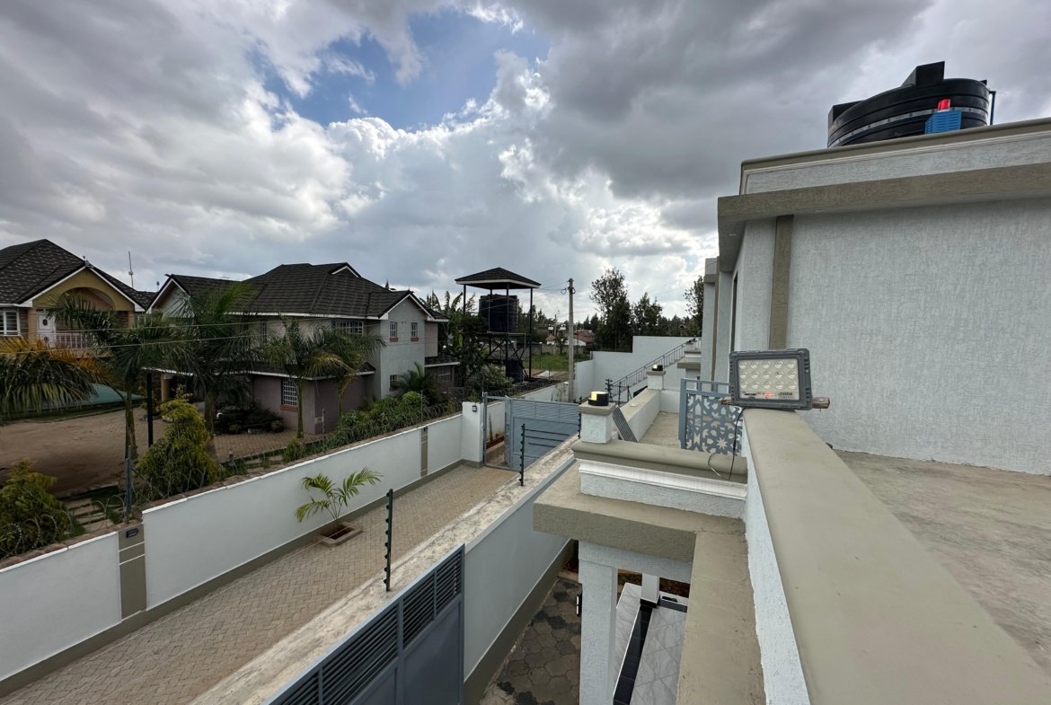 4 bedroom maisonettes for sale in Ruiru Mugutha