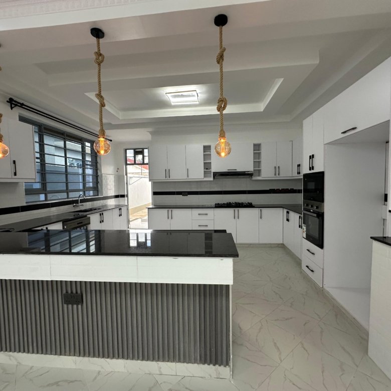 4 bedroom maisonettes for sale in Ruiru Mugutha