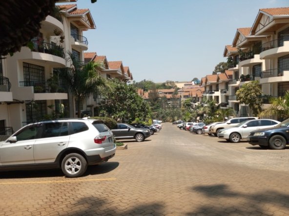 3 bedroom apartment for sale in Lavington Mbaazi
