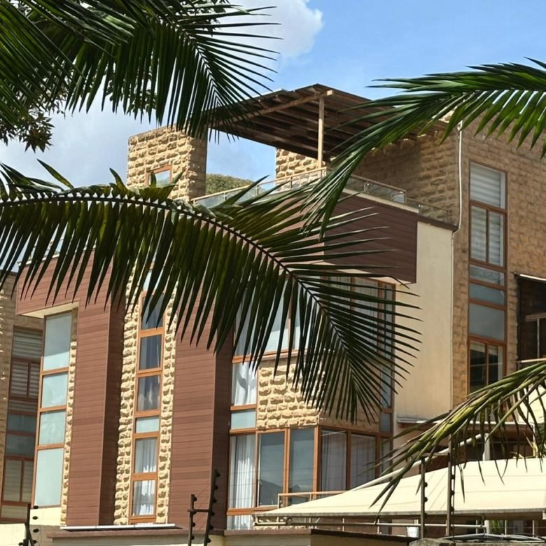 Villas for sale in Lavington